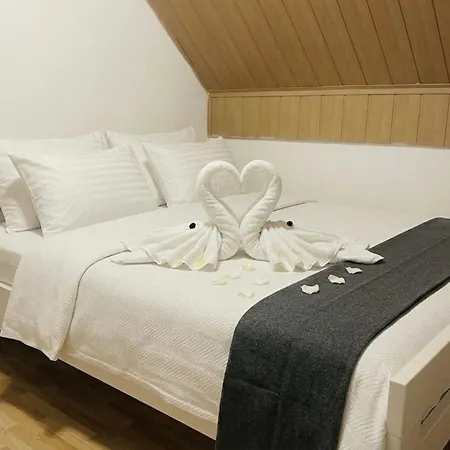 La Femme Villa Tuzla